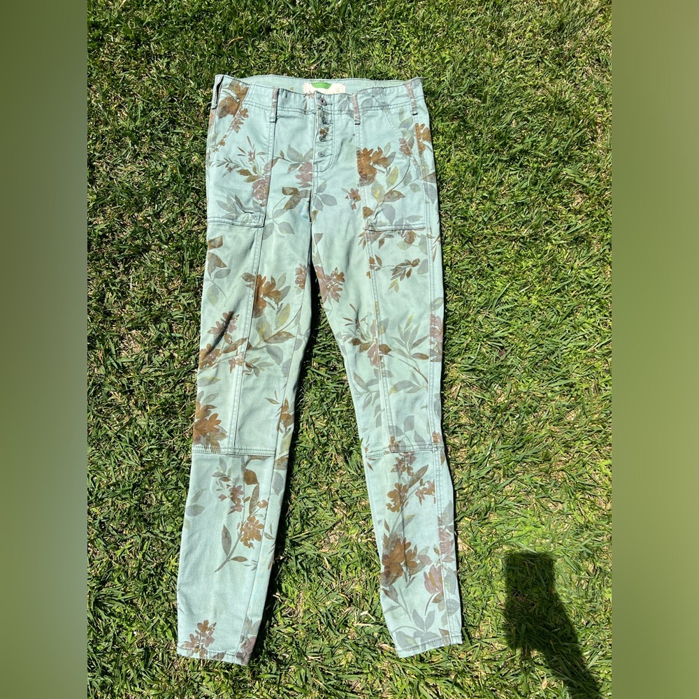 Anthropologie women’s floral pants